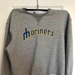 New era Vintage Mariners logo Crewneck!